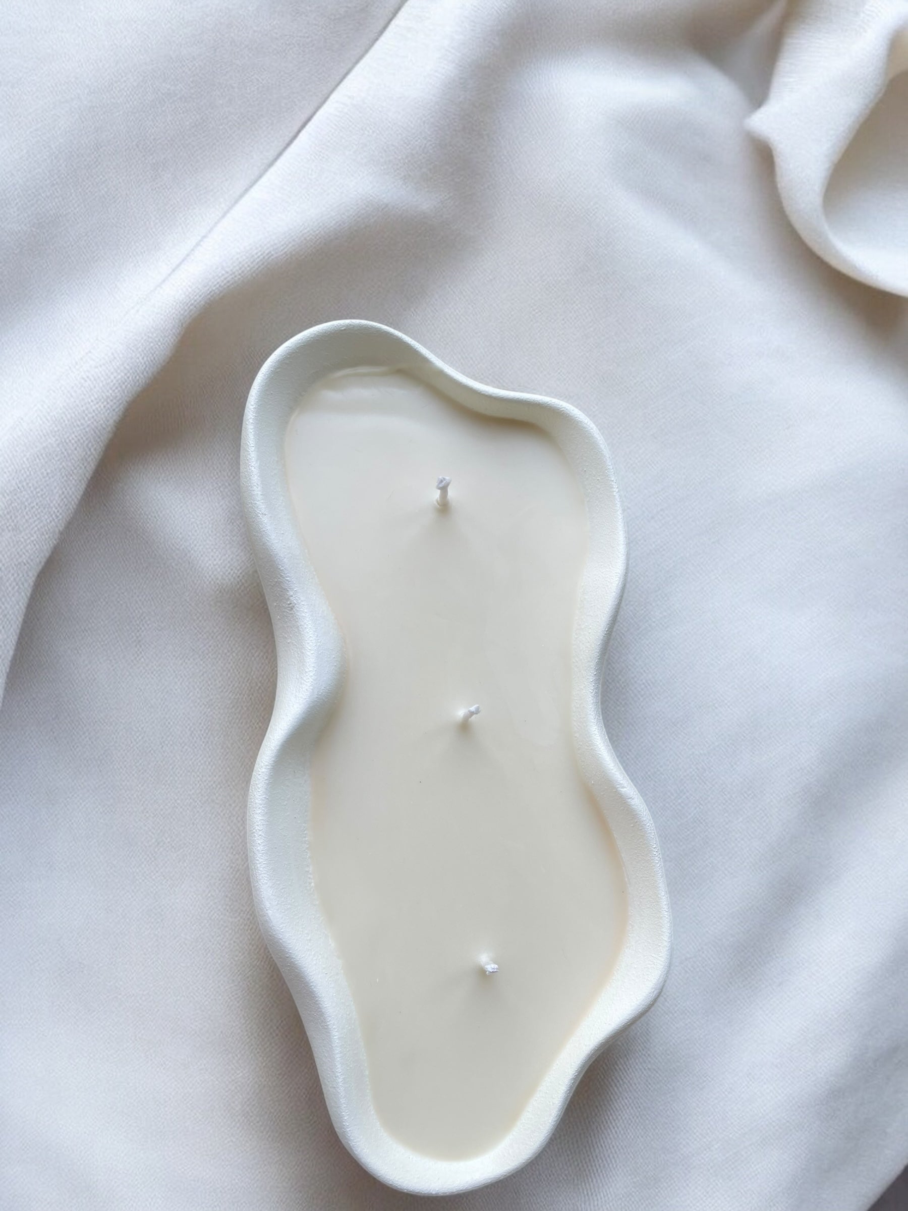 Irregular Oval Candle Bowl