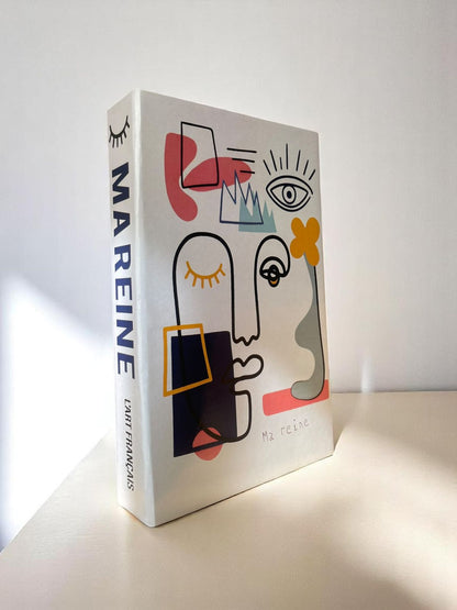 Ma Reine FAKE Book