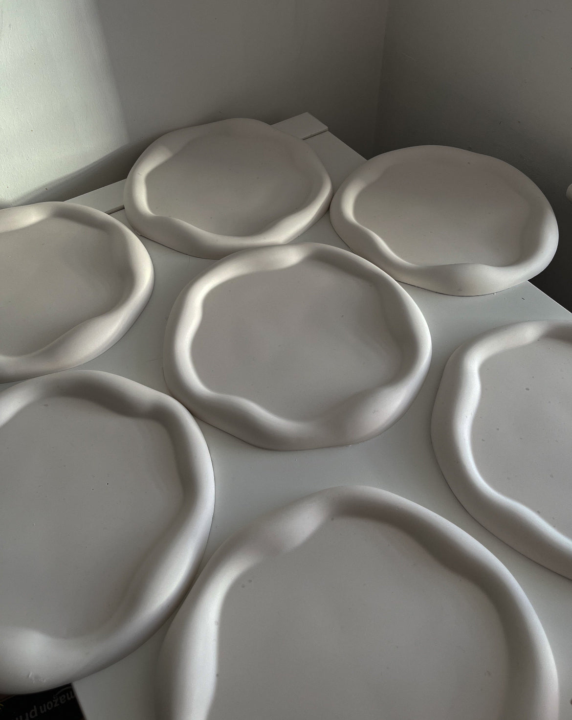 Round Cloudy Tray