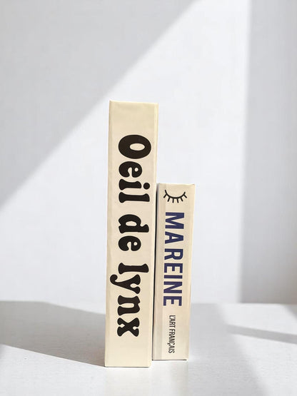 Les Yeux Faux Books