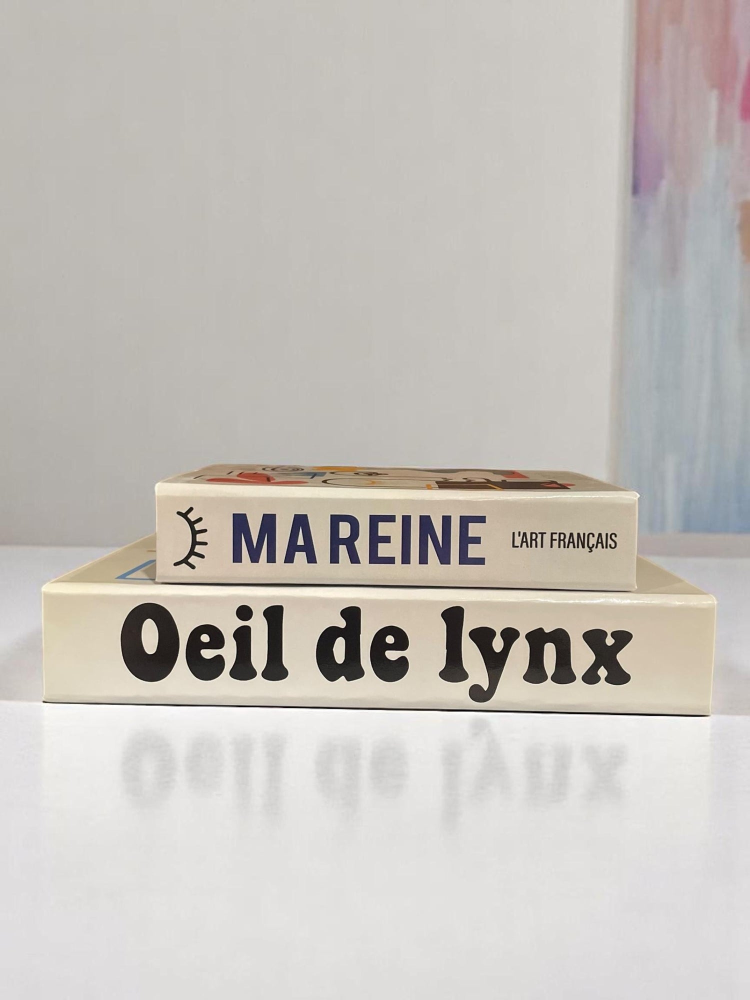Les Yeux Faux Books