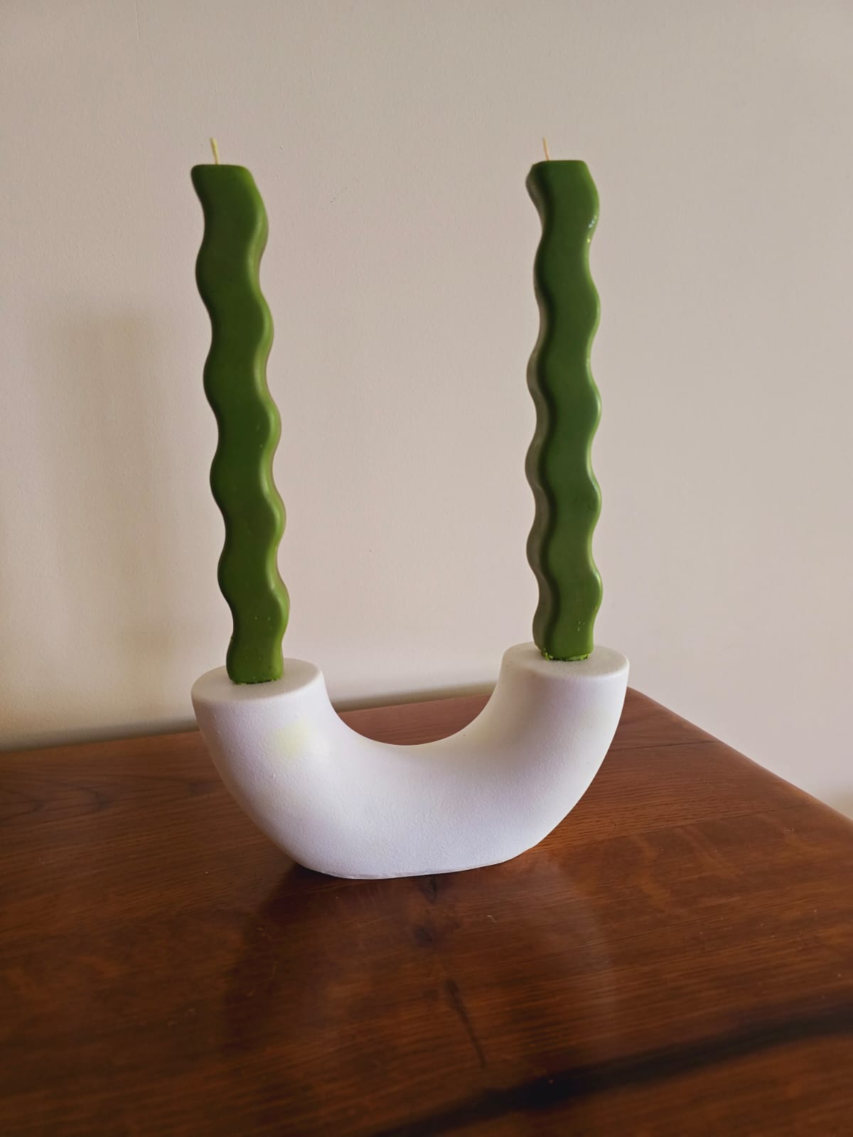 U Shaped Candle Holder